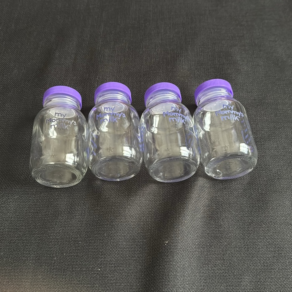Used four Lansinoh glass breastmilk storage bottles 4oz/120ml - Picture 7 of 10